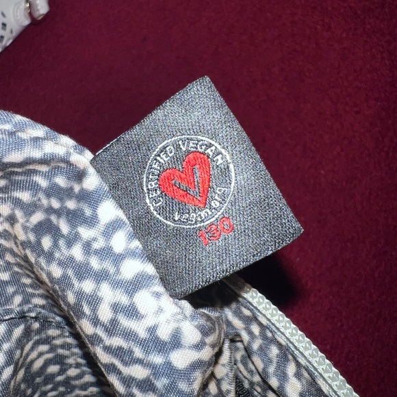 Urban Expressions White Vegan Clutch**NEW W/TAGS**VEGAN APPROVED - Picture 5 of 16